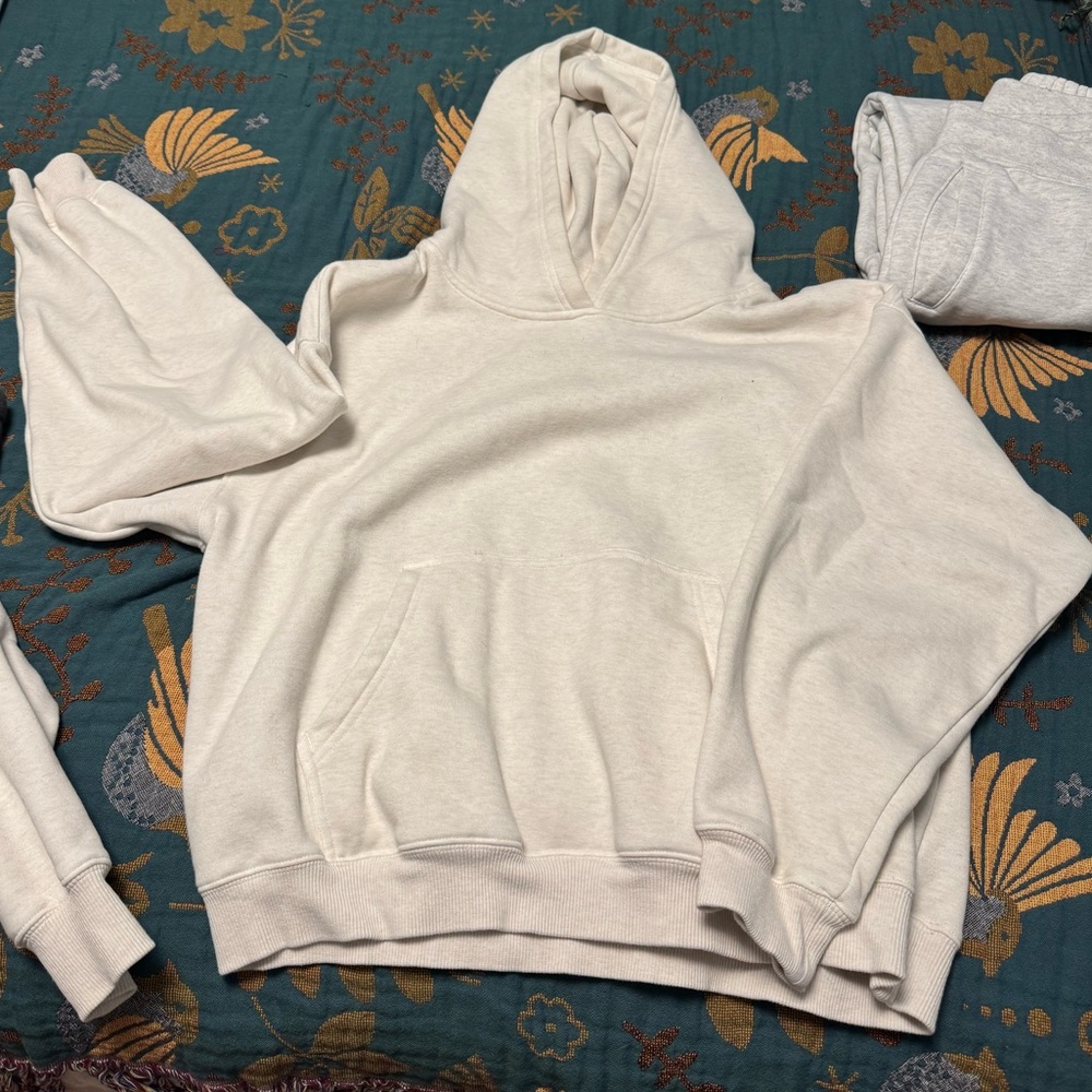 Fabletics Women's Cream Fleece Hoodie Sweatshirt